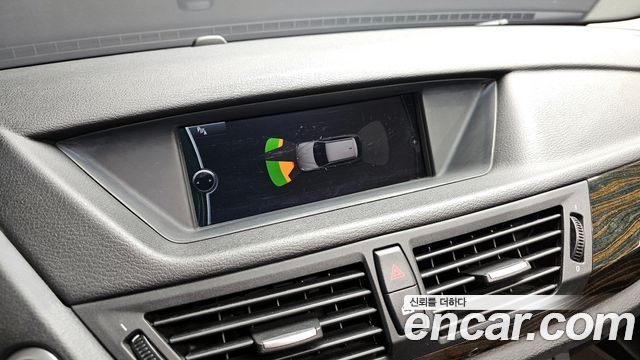 BMW X1 2011 — photo 16