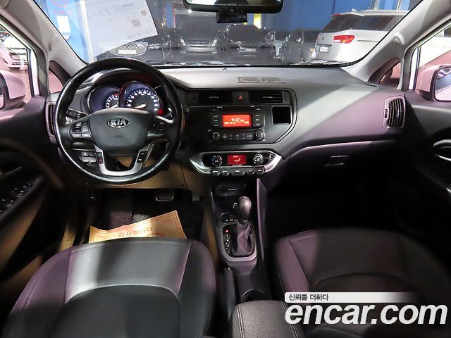 Kia pride 2014 — photo 5
