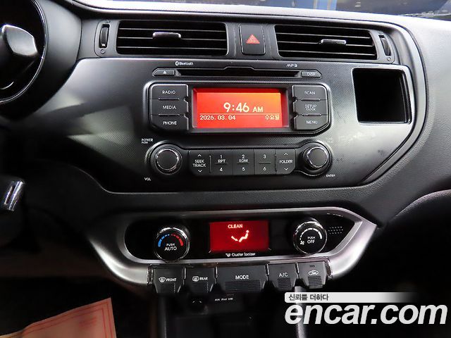 Kia pride 2014 — photo 11