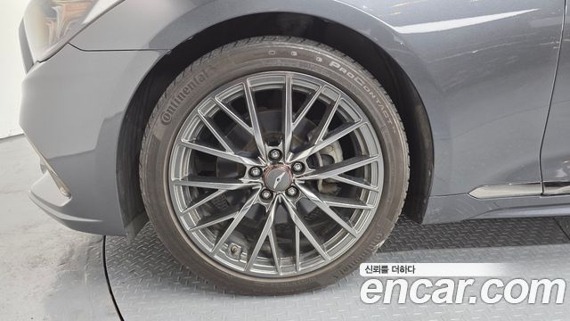 Genesis G80 2018 — photo 5