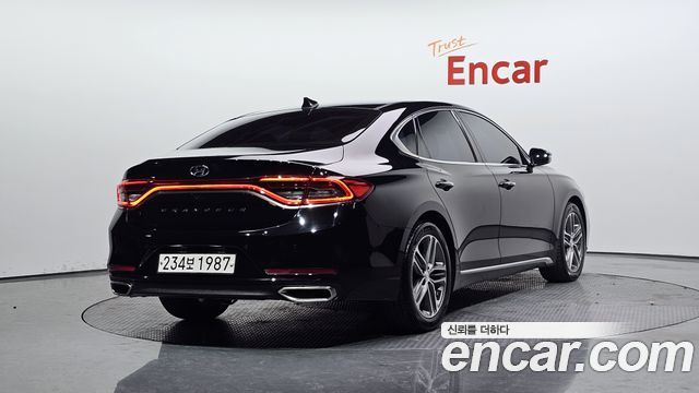 Hyundai Grandeur 2018 — photo 2
