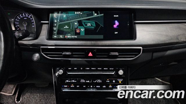 Kia K7 2020 — photo 12