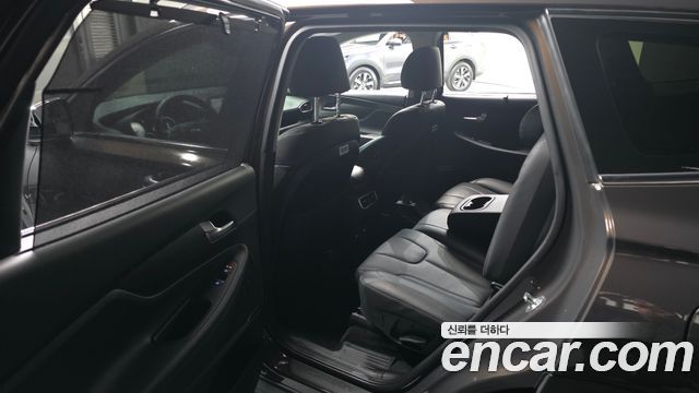 Hyundai Santafe 2021 — photo 12
