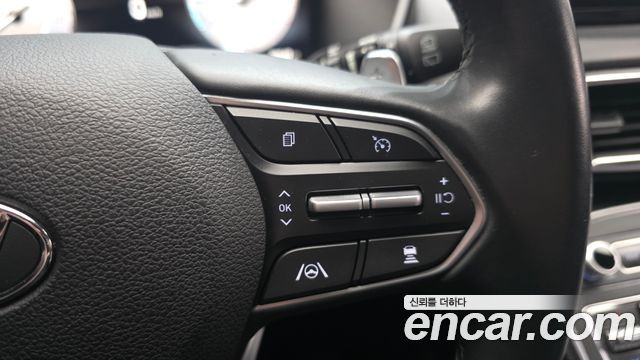 Hyundai Santafe 2021 — photo 18