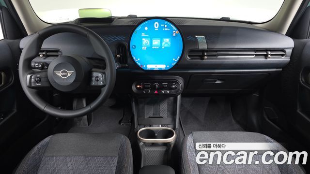 Mini Cooper 2025 — photo 7