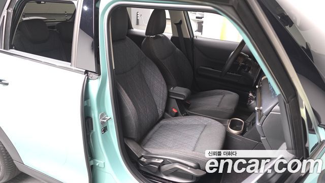 Mini Cooper 2025 — photo 12