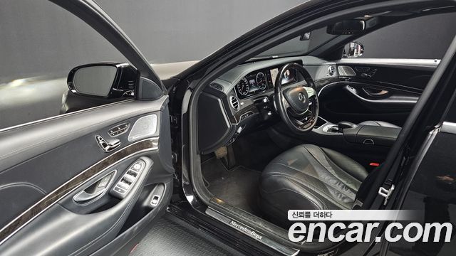 Mercedes-Benz S-Class 2015 — photo 11