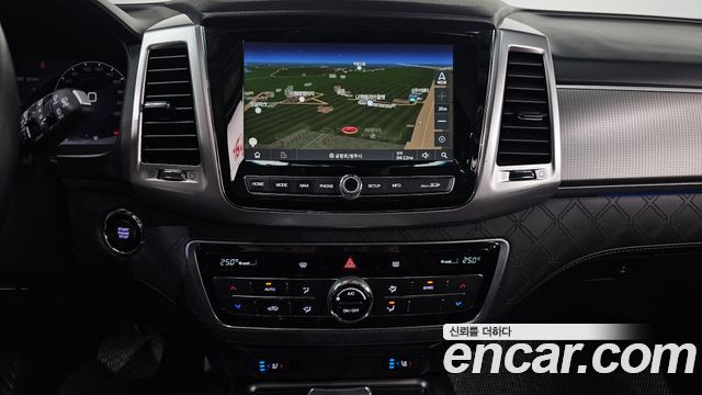 KG Mobility Rexton 2021 — photo 16