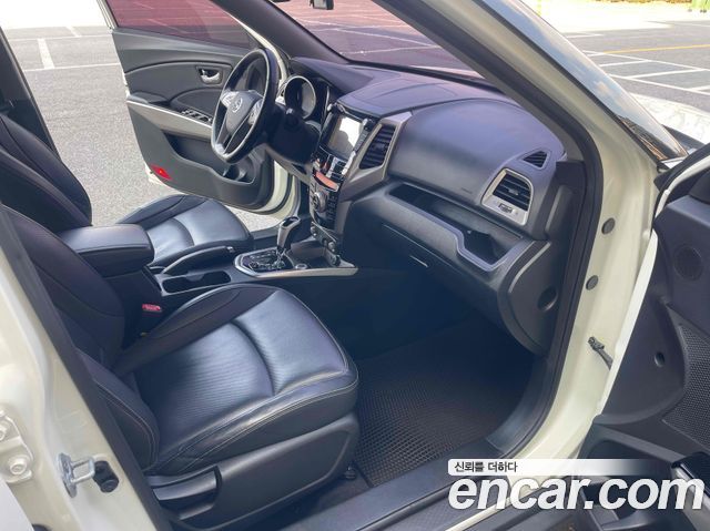 KG Mobility TIBOLI 2015 — photo 11