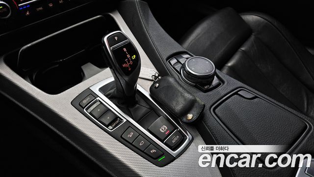 BMW 6-Series 2016 — photo 9