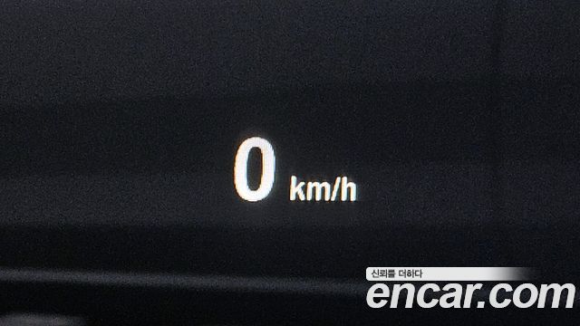 BMW 6-Series 2016 — photo 18