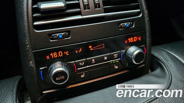BMW 6-Series 2016 — photo 19
