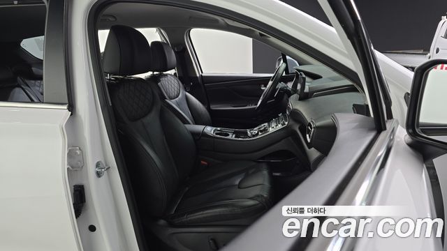Hyundai Santafe 2023 — photo 12