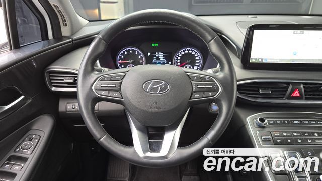 Hyundai Santafe 2023 — photo 13