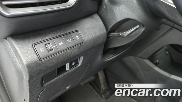 Hyundai Santafe 2023 — photo 15