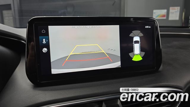 Hyundai Santafe 2023 — photo 17