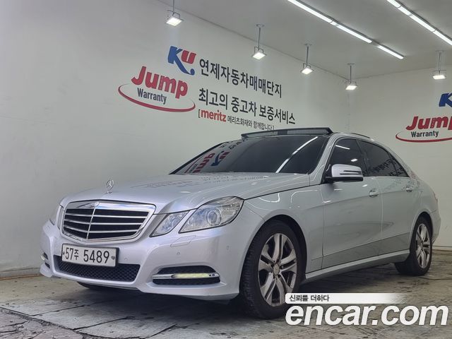 Mercedes-Benz E-Class 2011 — photo 1