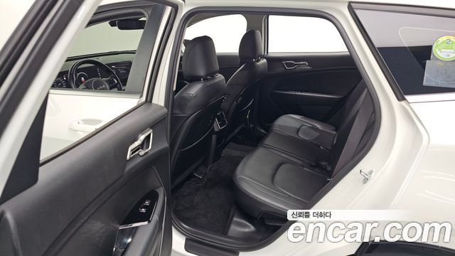 Kia Sportage 2022 — photo 13