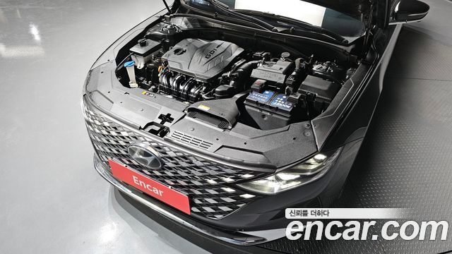 Hyundai Grandeur 2022 — photo 6
