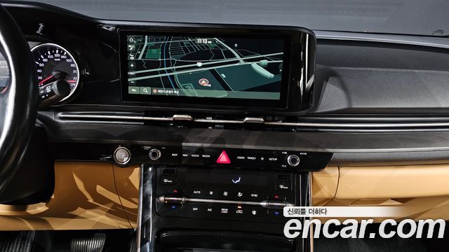 Kia Canival 2021 — photo 15