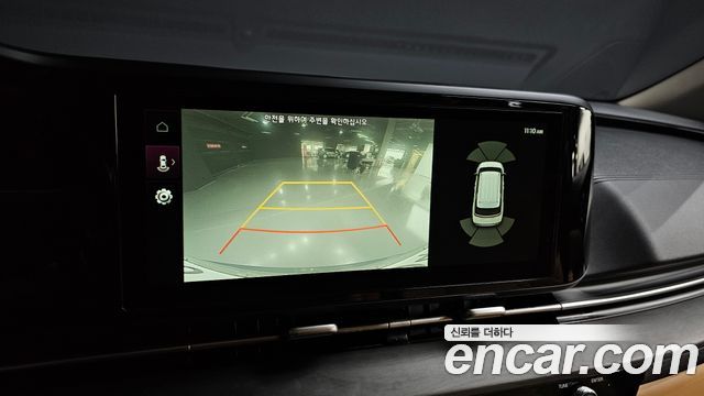 Kia Canival 2021 — photo 16