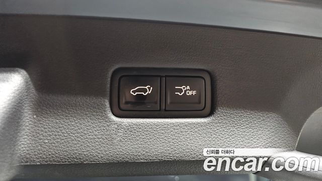 Kia Canival 2021 — photo 20