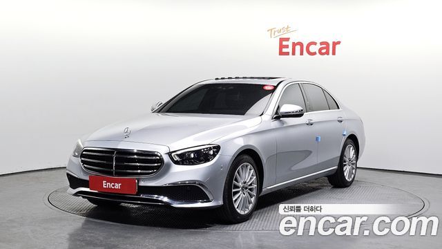 Mercedes-Benz E-Class 2021 — photo 1