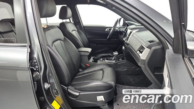 KG Mobility Rexton 2019 — photo 11
