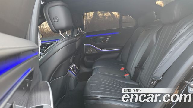 Mercedes-Benz S-Class 2021 — photo 17