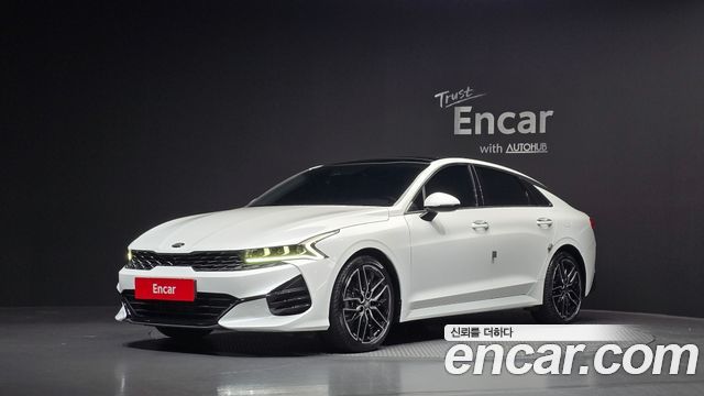 Kia K5 2020 — photo 1