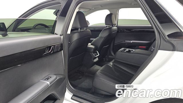 Hyundai Grandeur 2023 — photo 13