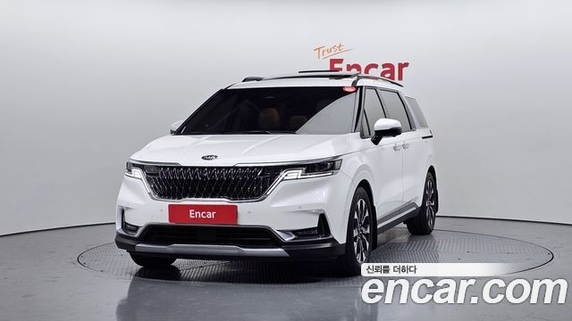 Kia Canival 2021 — photo 3