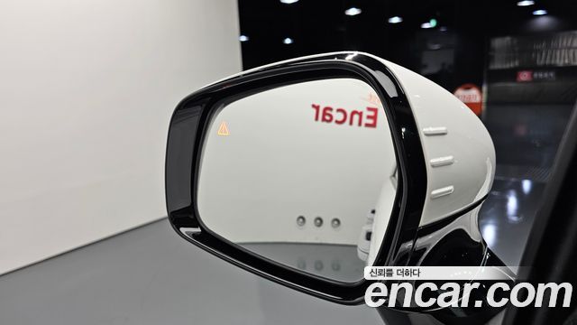 Kia Canival 2021 — photo 16