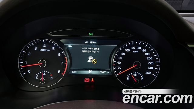 Kia K7 2019 — photo 8