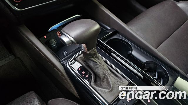 Kia K7 2019 — photo 9