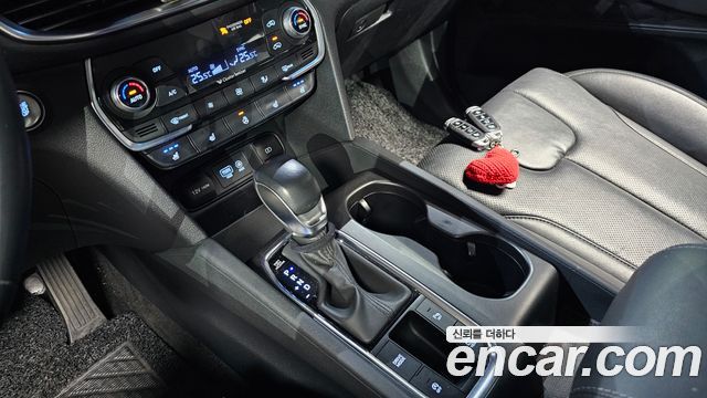 Hyundai Santafe 2019 — photo 9