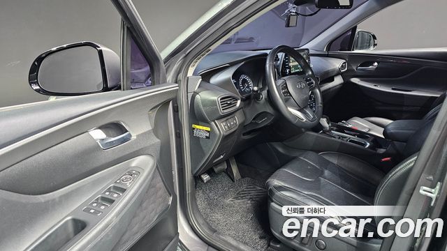 Hyundai Santafe 2019 — photo 11