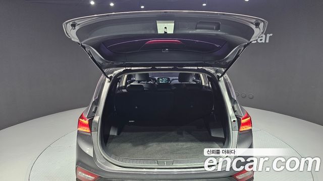 Hyundai Santafe 2019 — photo 19