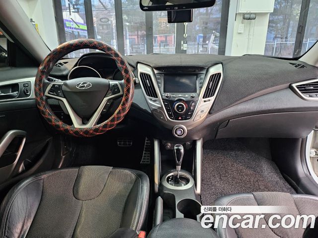 Hyundai Veloster 2012 — photo 16