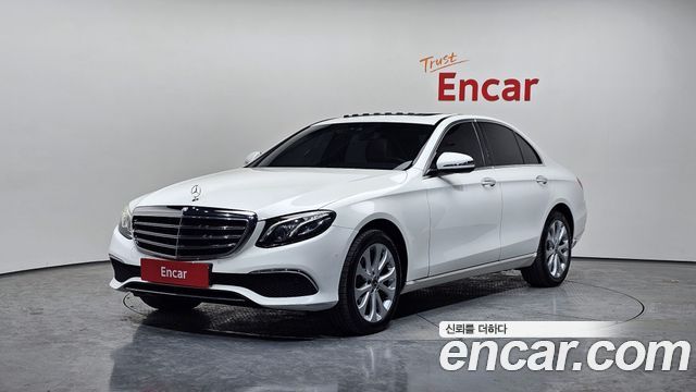 Mercedes-Benz E-Class 2019 — photo 1