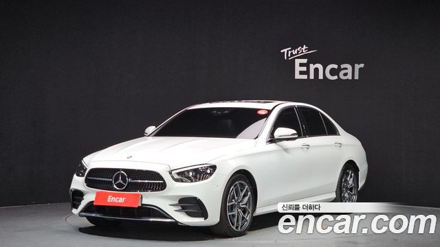 Mercedes-Benz E-Class 2023 — photo 1