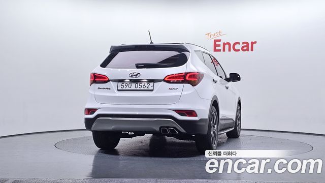 Hyundai Santafe 2016 — photo 4