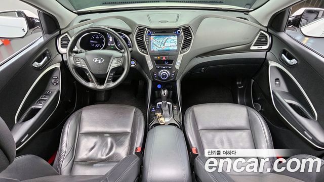 Hyundai Santafe 2016 — photo 7