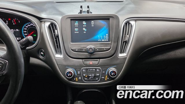 Chevrolet Korea Malibu 2017 — photo 14