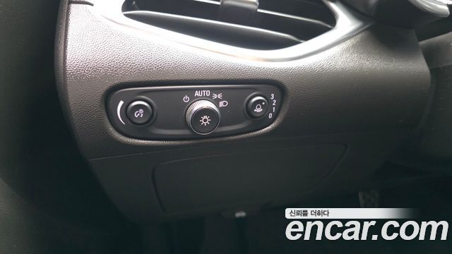 Chevrolet Korea Malibu 2017 — photo 19