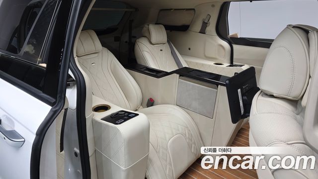 Kia Canival 2022 — photo 11