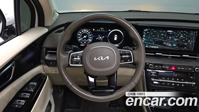 Kia Canival 2022 — photo 13