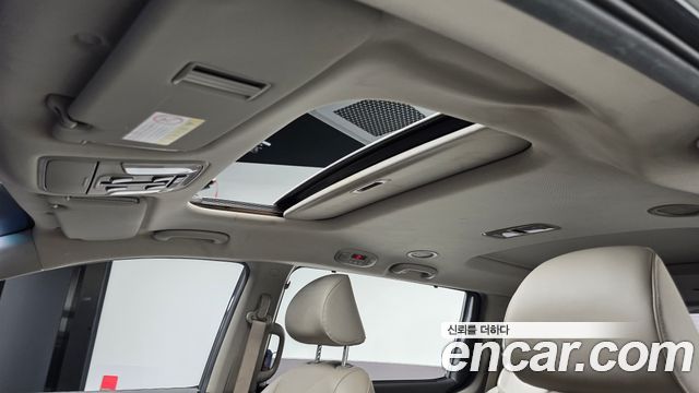 Kia Canival 2015 — photo 19
