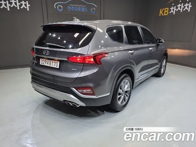 Hyundai Santafe 2020 — photo 3