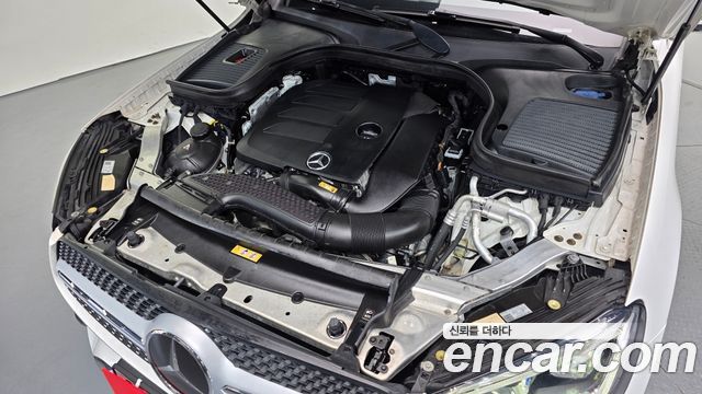 Mercedes-Benz GLC-Class 2020 — photo 6